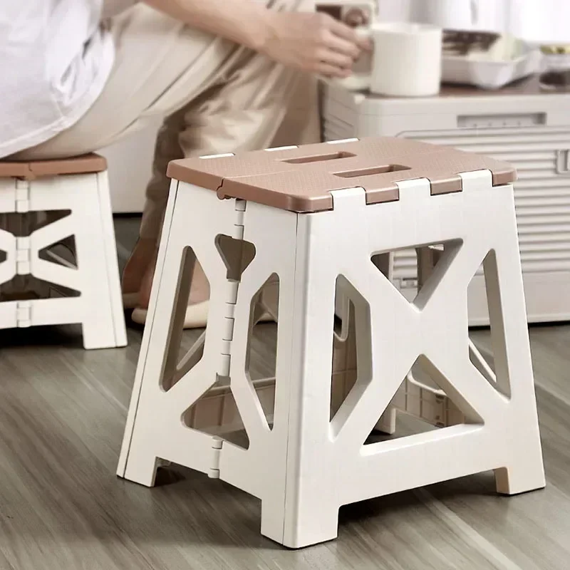 Draagbare Plastic Vouwkruk Out - Kids Outdoor Table And Chairs recensie en prijs