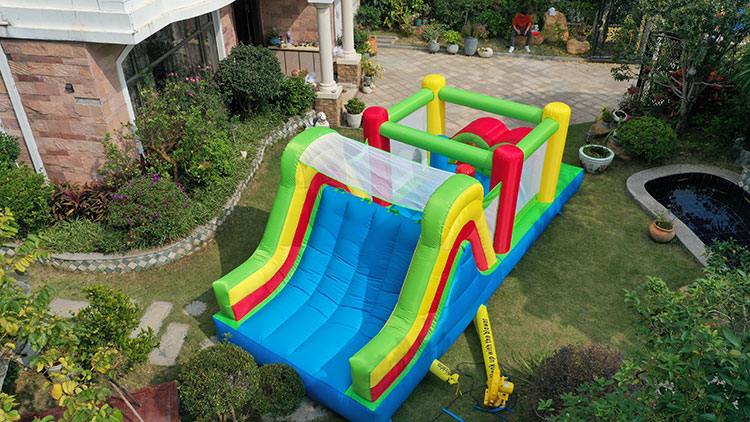 Kleurrijk opblaasbaar springka - Kids Outdoor Jumping Castle recensie en prijs