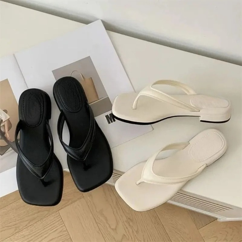 Dames slippers met vierkante n - Kids Outdoor Shoes recensie en prijs