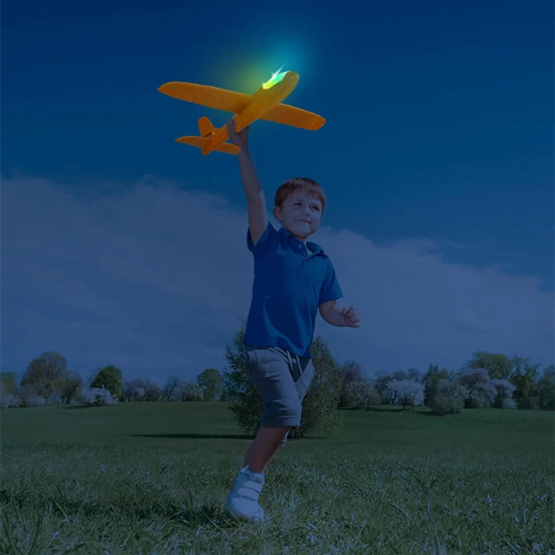 Elektrisch schuimvliegtuig Zwe - Play Kids Outdoor recensie en prijs